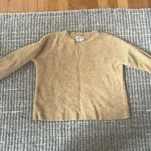 Arizona Yellow sweater